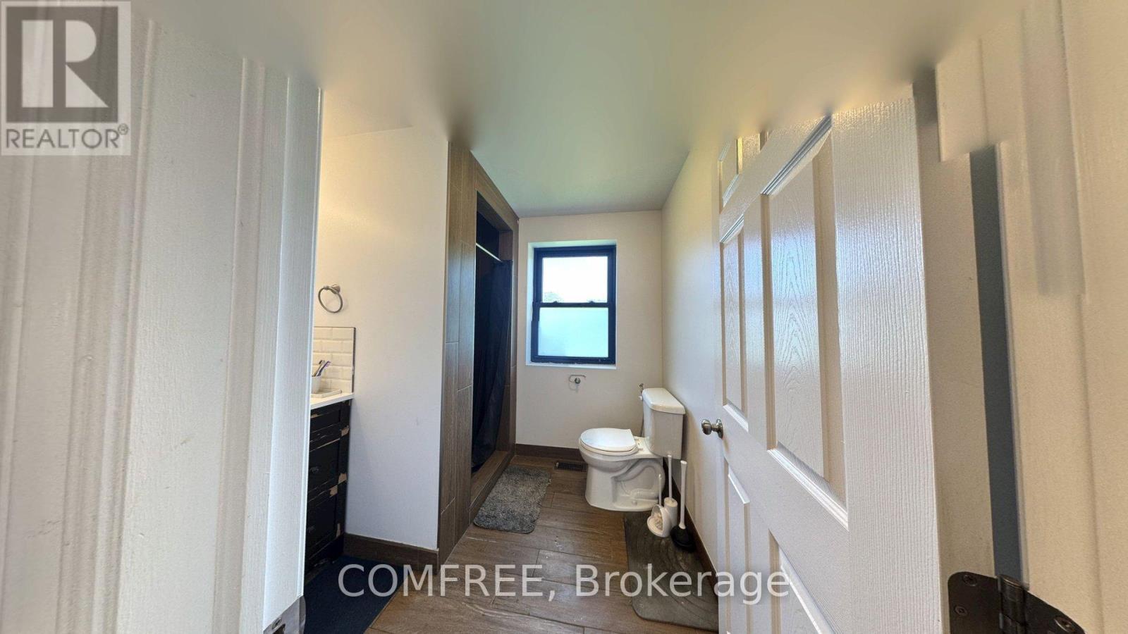 3277 Baby Street, Windsor, ON - Indoor