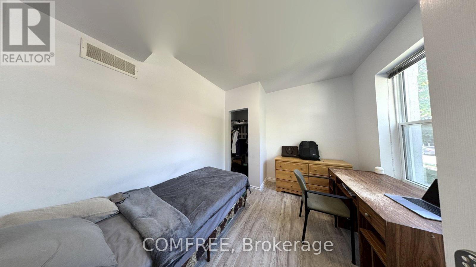 3277 Baby Street, Windsor, ON - Indoor