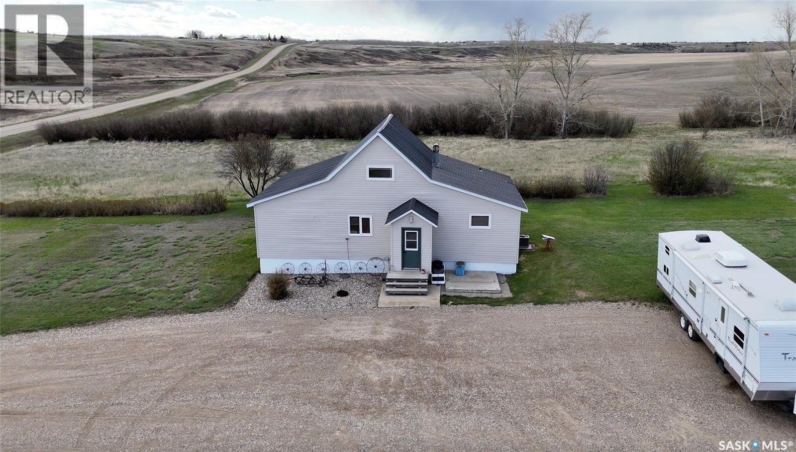 East Craik Acreage, Craik, SK - Outdoor