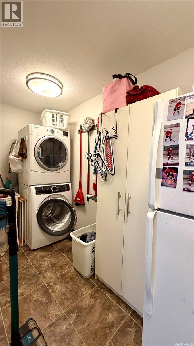 East Craik Acreage, Craik, SK - Indoor Photo Showing Laundry Room