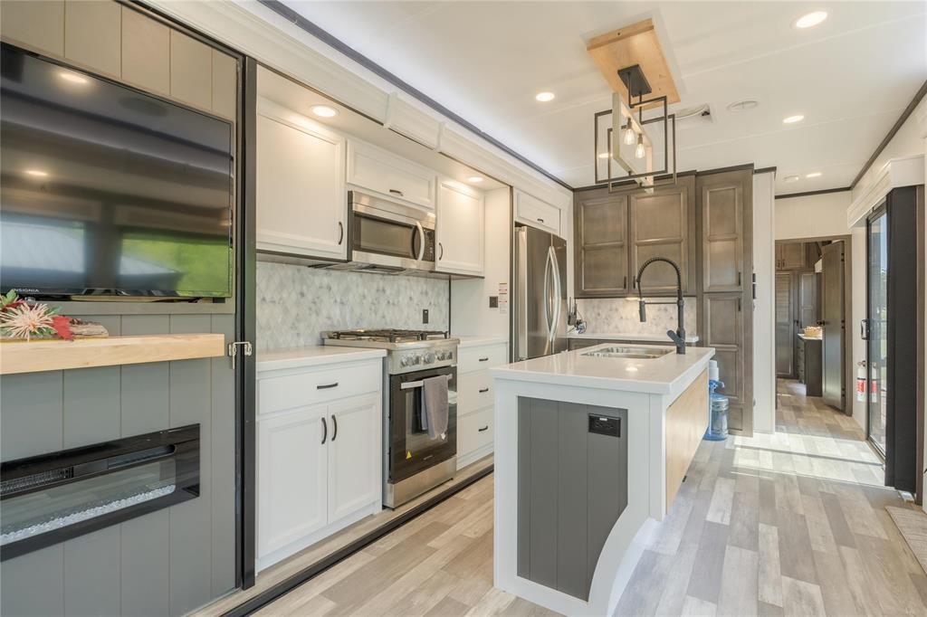 129 37116 Rd 37N Road, Ste Anne Rm, MB