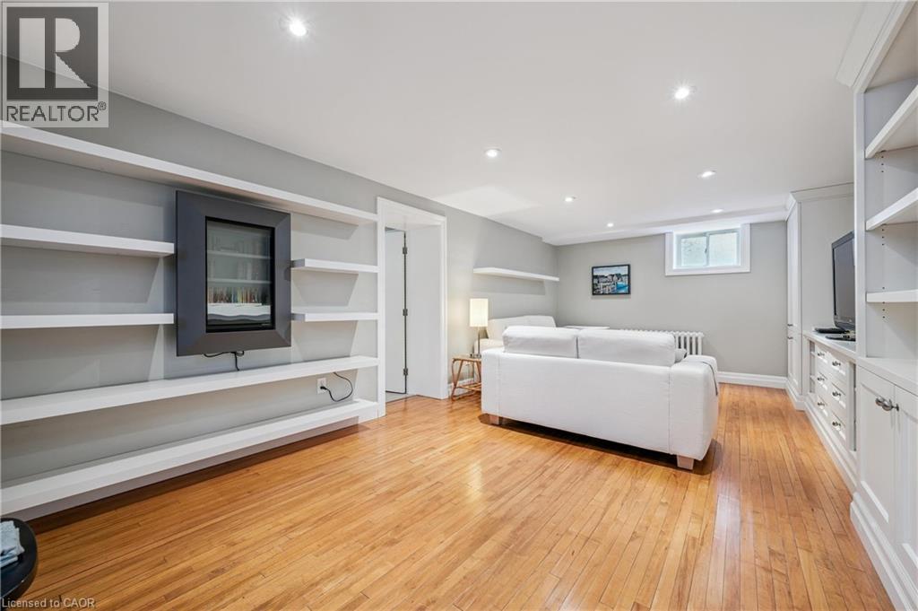 family room - 128 Wilhelm Street, Kitchener, ON - Indoor