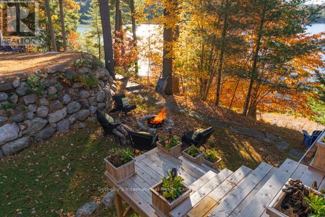 5 - 1028 Oak Street, Muskoka Lakes (Medora), ON - Outdoor