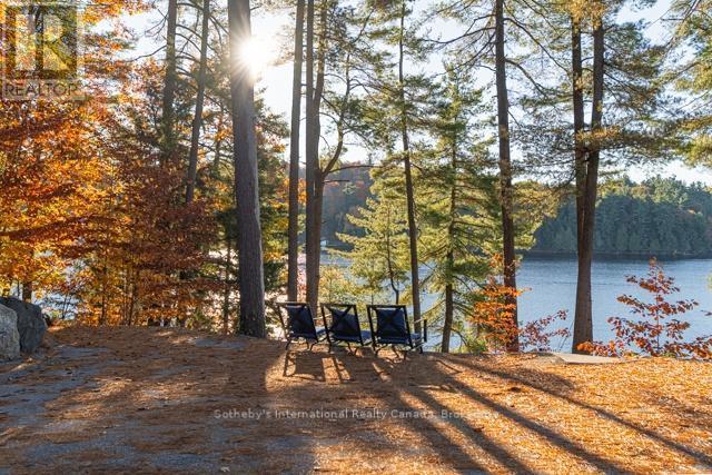 So many view points - 5 - 1028 Oak Street, Muskoka Lakes (Medora), ON - Outdoor With Body Of Water