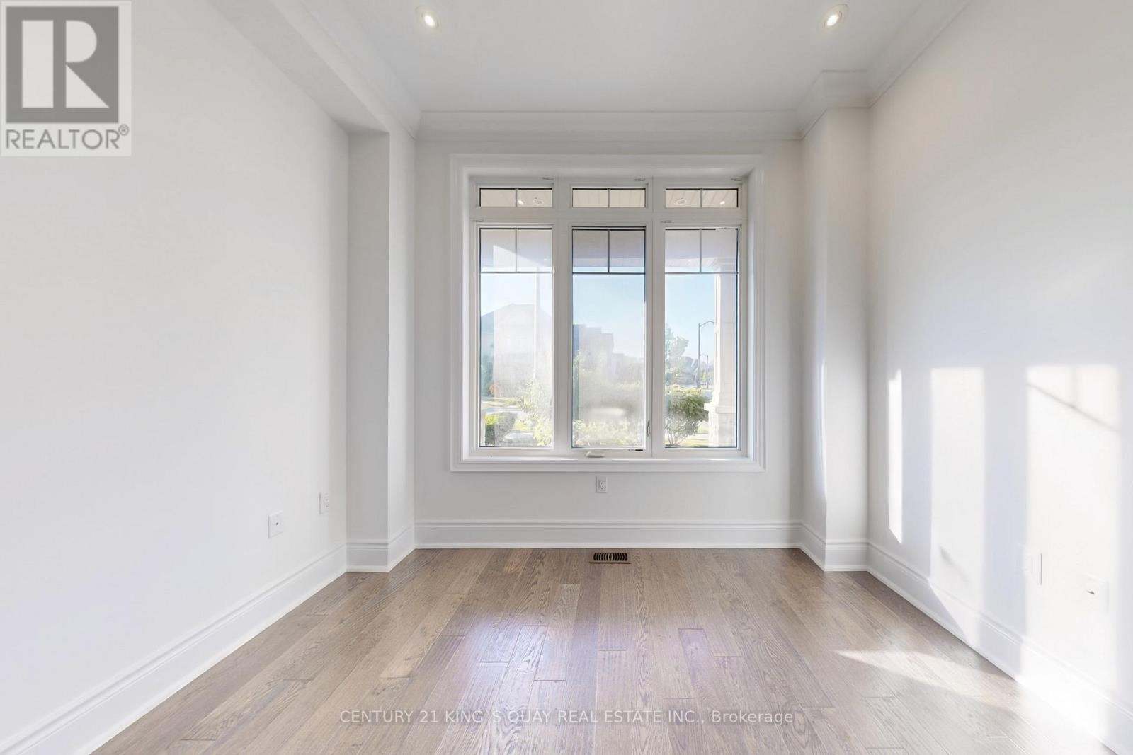 41 Torrey Pines Road, Vaughan, ON - Indoor Photo Showing Other Room