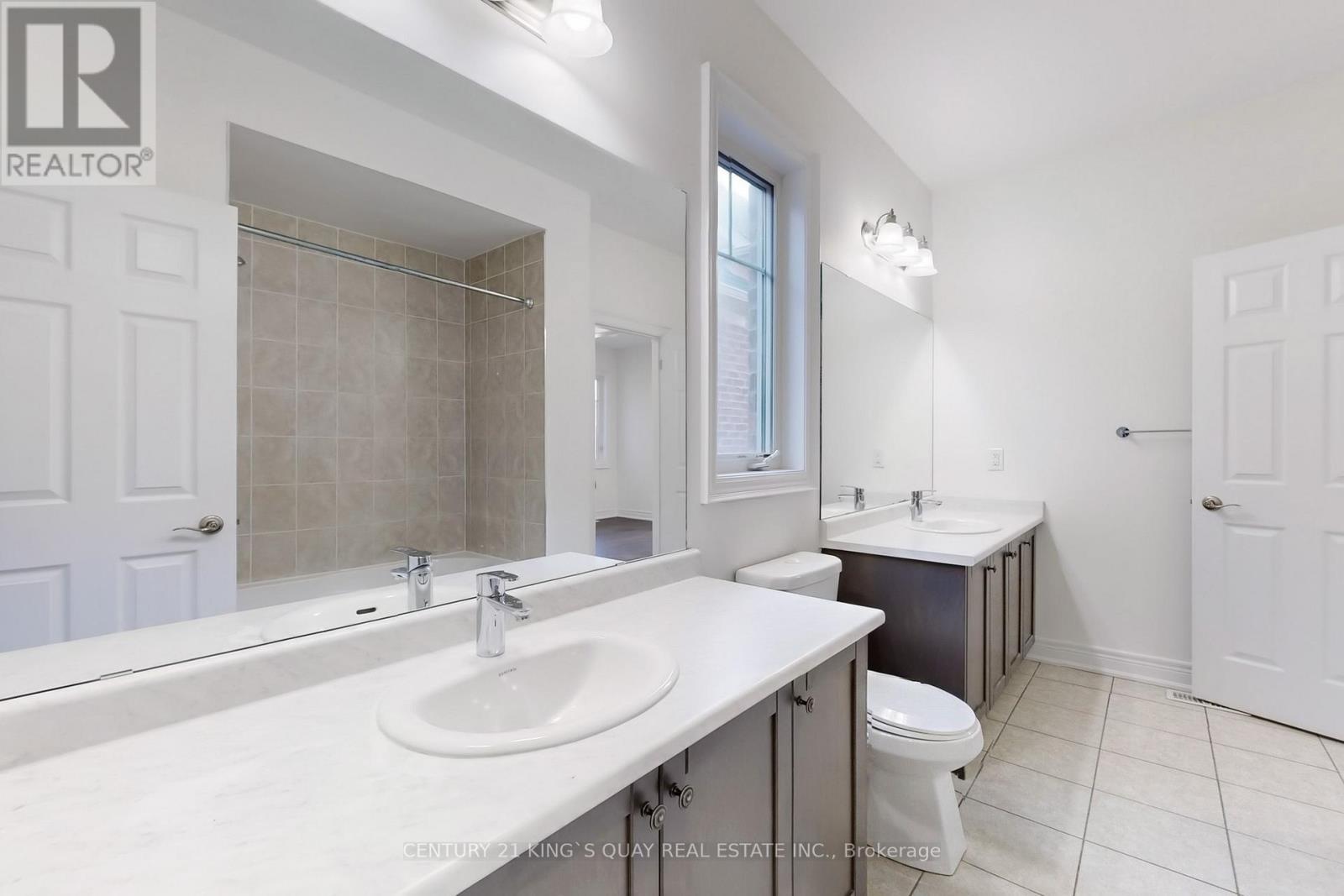 41 Torrey Pines Road, Vaughan, ON - Indoor Photo Showing Bathroom