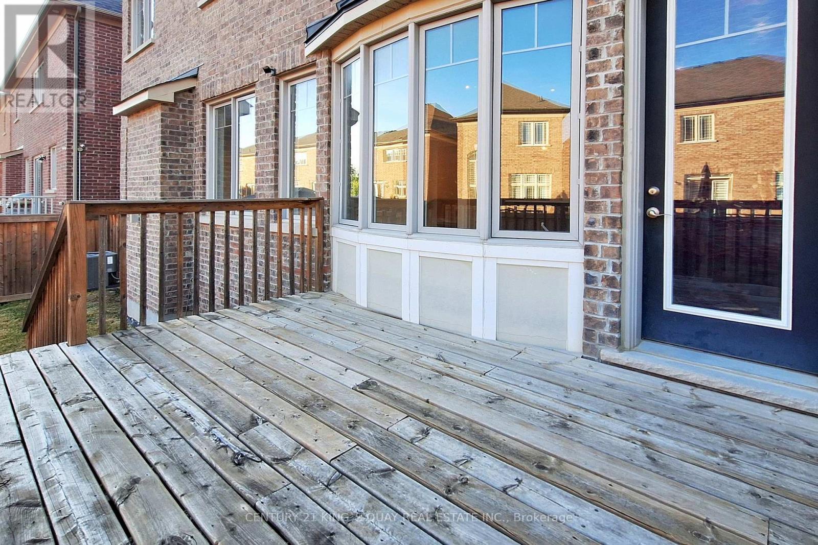 41 Torrey Pines Road, Vaughan, ON - Outdoor With Deck Patio Veranda