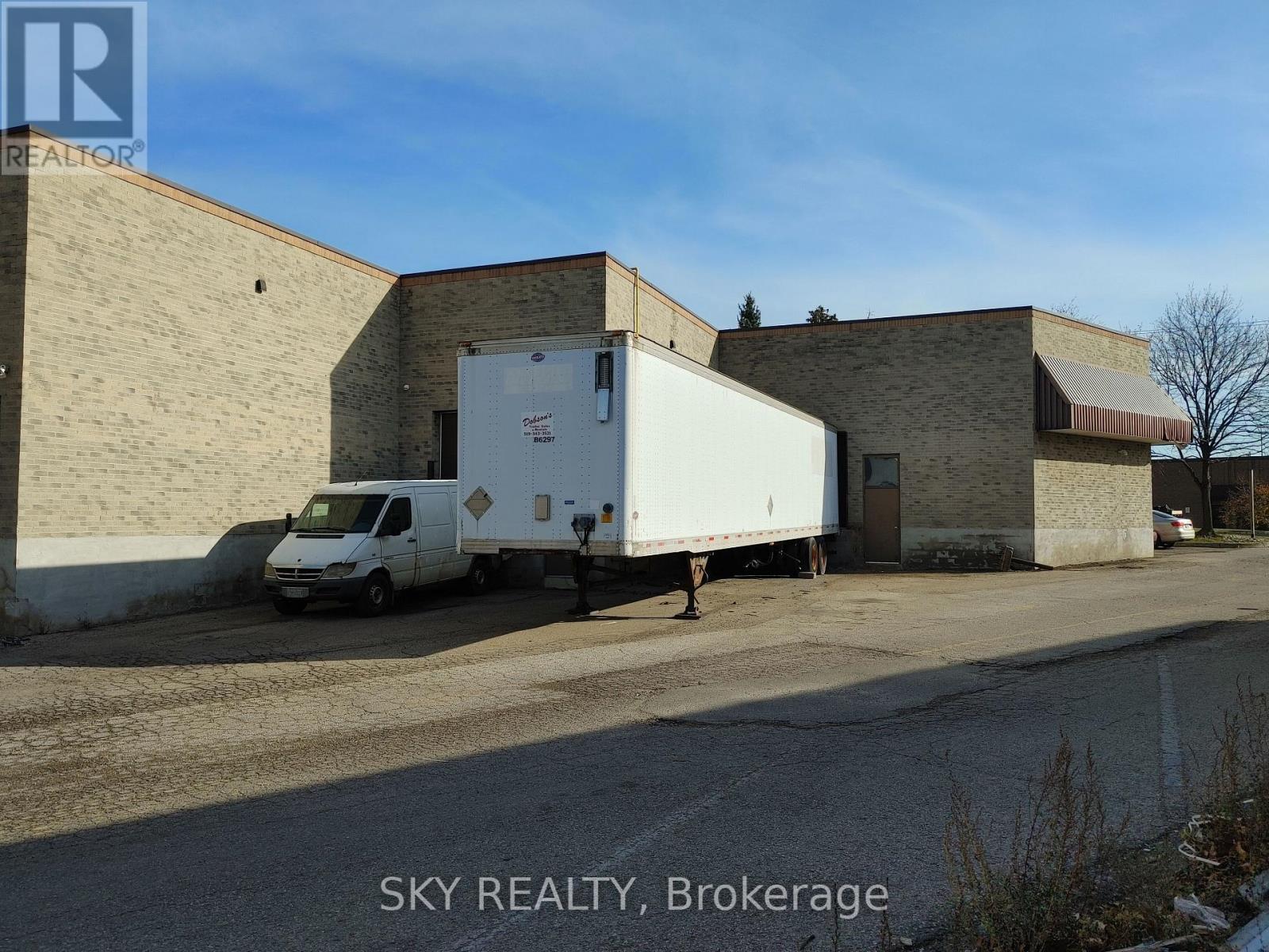 12/13 - 140 Advance Boulevard, Brampton, ON