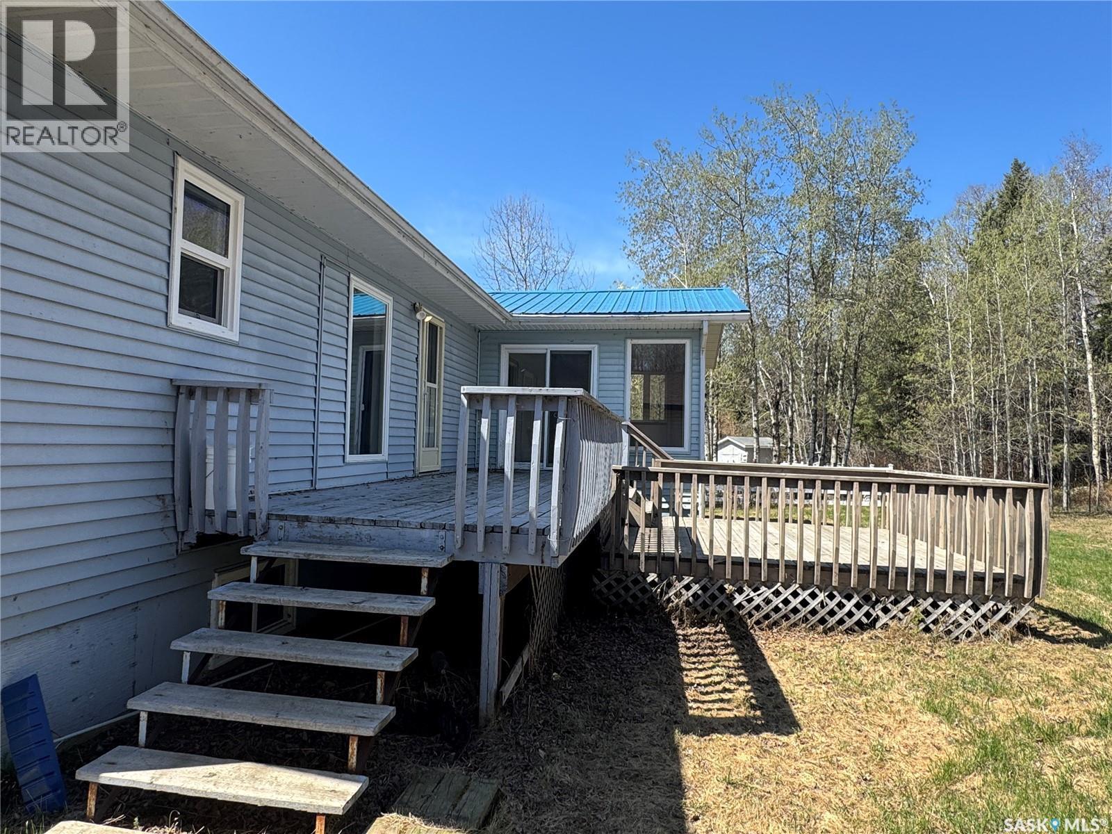 185 Vickers Crescent, Air Ronge, SK - Outdoor With Deck Patio Veranda