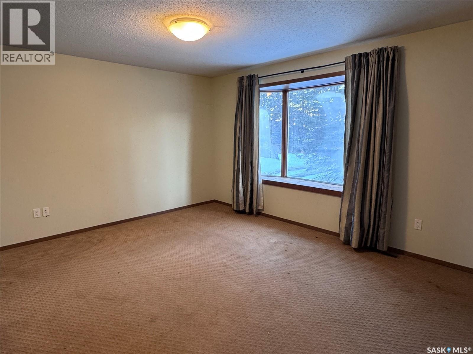 185 Vickers Crescent, Air Ronge, SK - Indoor Photo Showing Other Room
