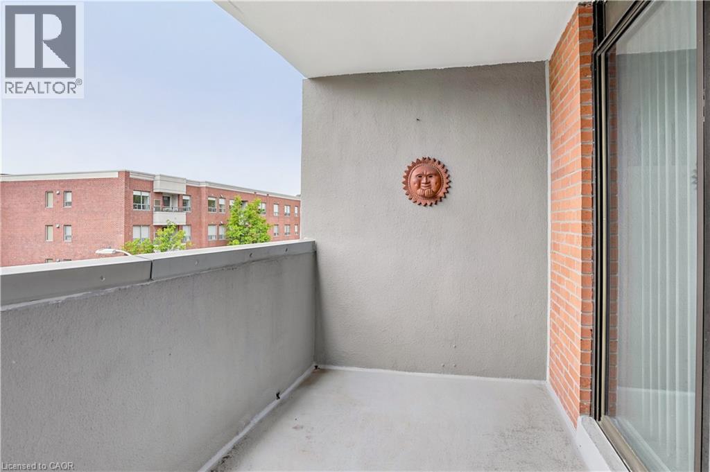 23 Main Street Unit# 404, Dundas, ON - Outdoor With Exterior