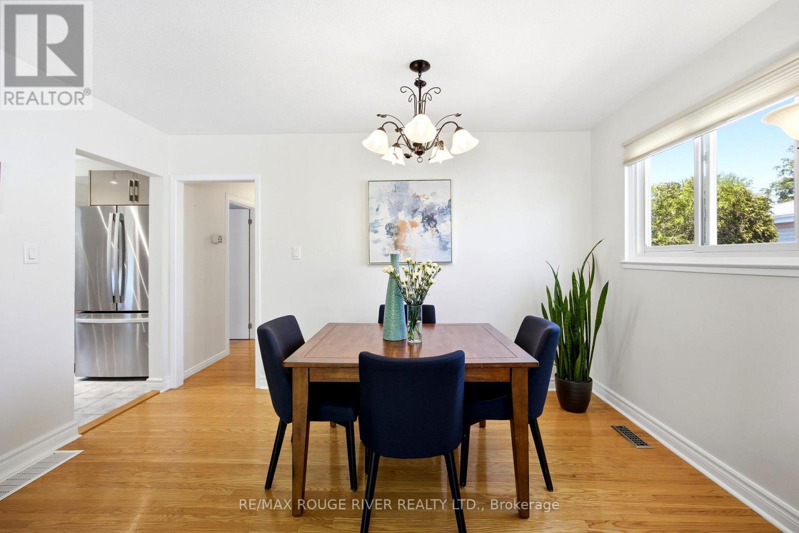 796 Batory Avenue, Pickering, ON - Indoor Photo Showing Dining Room
