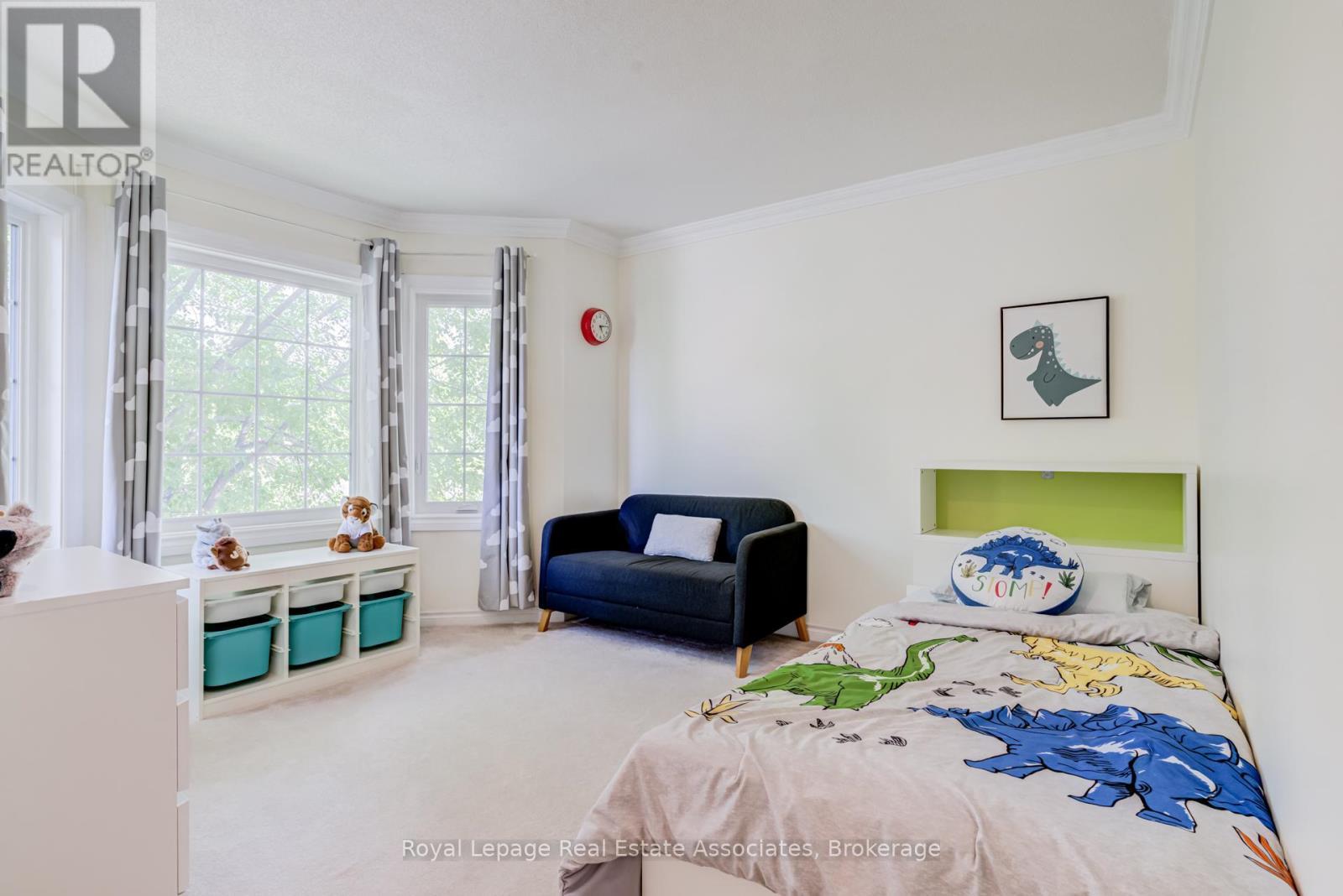 1179 Treetop Terrace, Oakville, ON - Indoor Photo Showing Bedroom