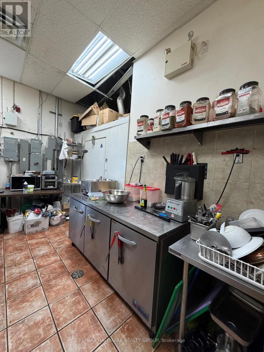 4434 Innes Road, Ottawa, ON