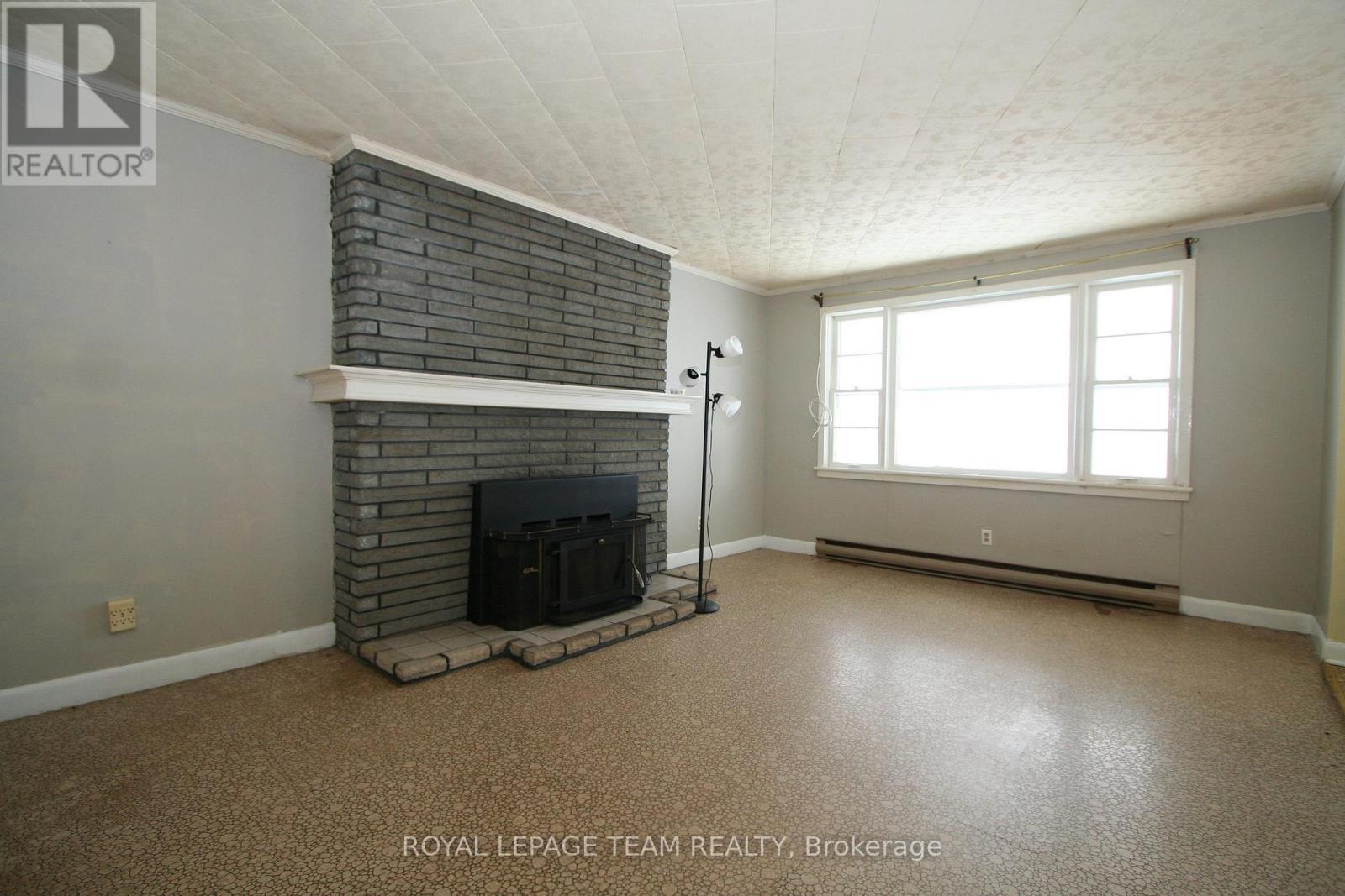 9 Cockburn Street, North Stormont, ON