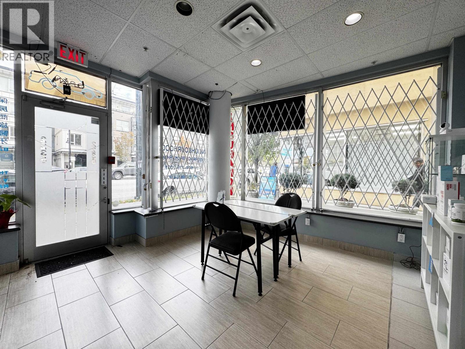 2236 Kingsway, Vancouver, BC