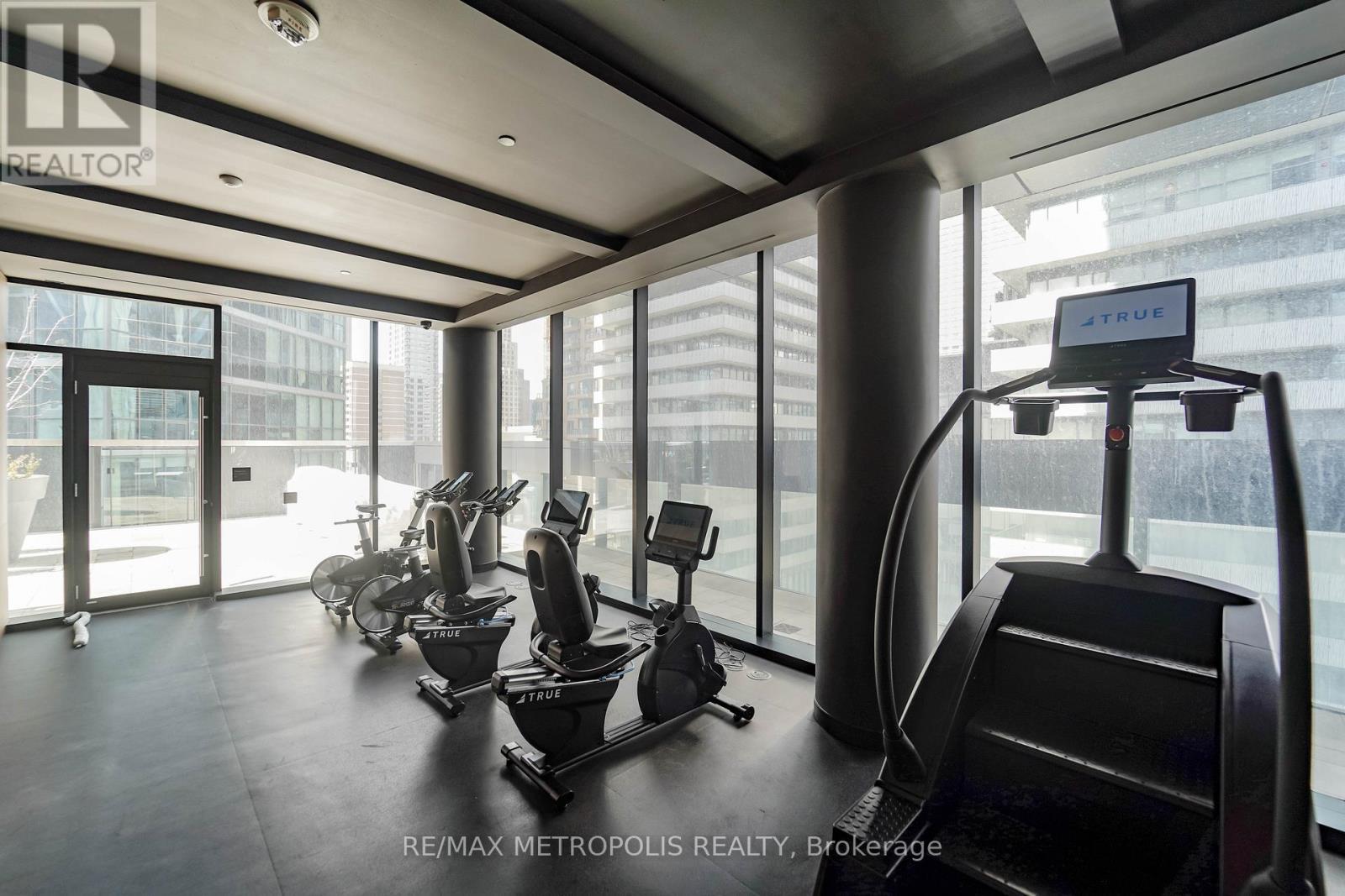 1203 - 55 Charles Street E, Toronto, ON - Indoor Photo Showing Gym Room