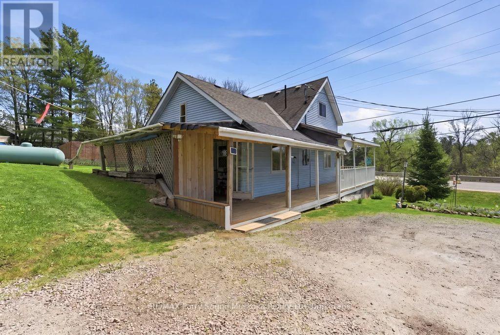 1 Butler Street, Whitestone (Dunchurch), ON - Outdoor