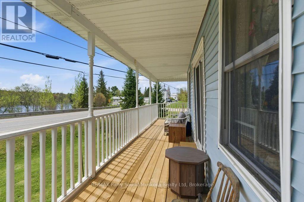 1 Butler Street, Whitestone (Dunchurch), ON - Outdoor With Deck Patio Veranda With Exterior