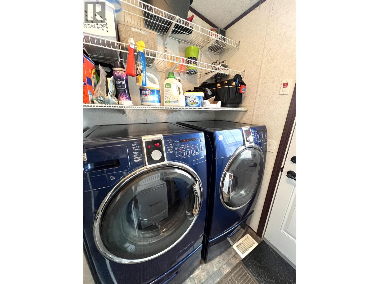 5506 Pine Crescent, Fort Nelson, BC - Indoor Photo Showing Laundry Room
