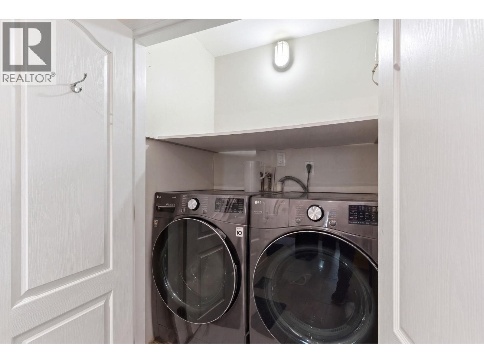 2211 Shannon Woods Place, West Kelowna, BC - Indoor Photo Showing Laundry Room