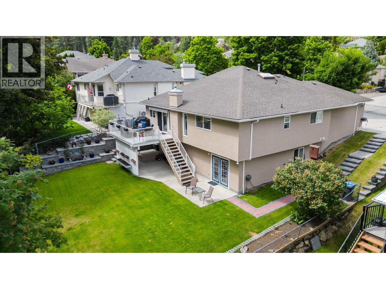 2211 Shannon Woods Place, West Kelowna, BC - Outdoor With Deck Patio Veranda