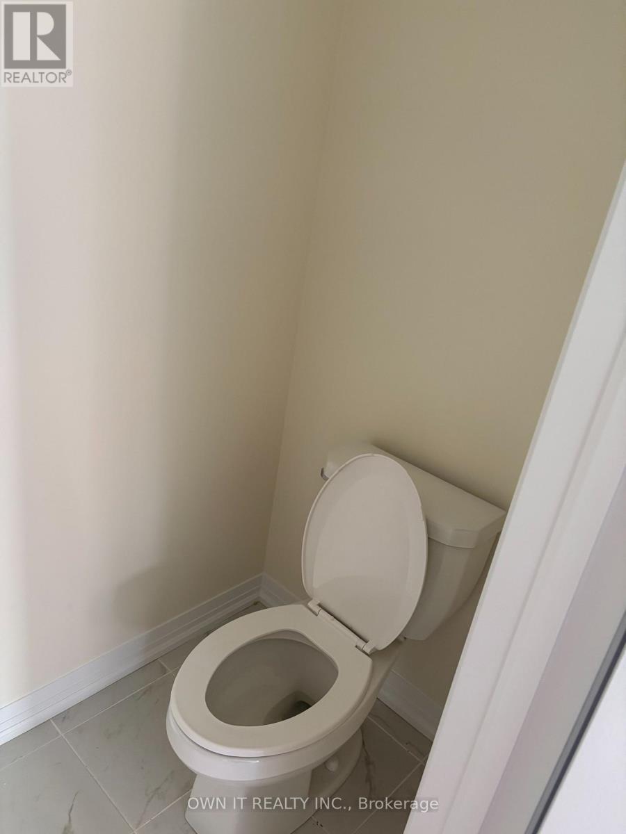 12 - 25 Priya Lane, Toronto, ON - Indoor Photo Showing Bathroom