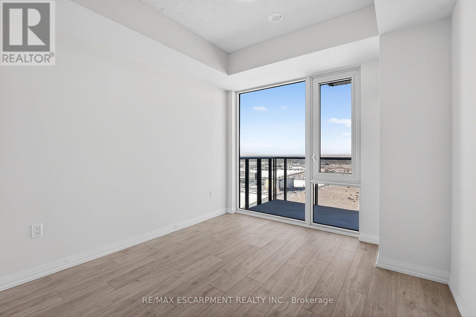 2408 - 27 Korda Gate, Vaughan, ON - Indoor Photo Showing Other Room