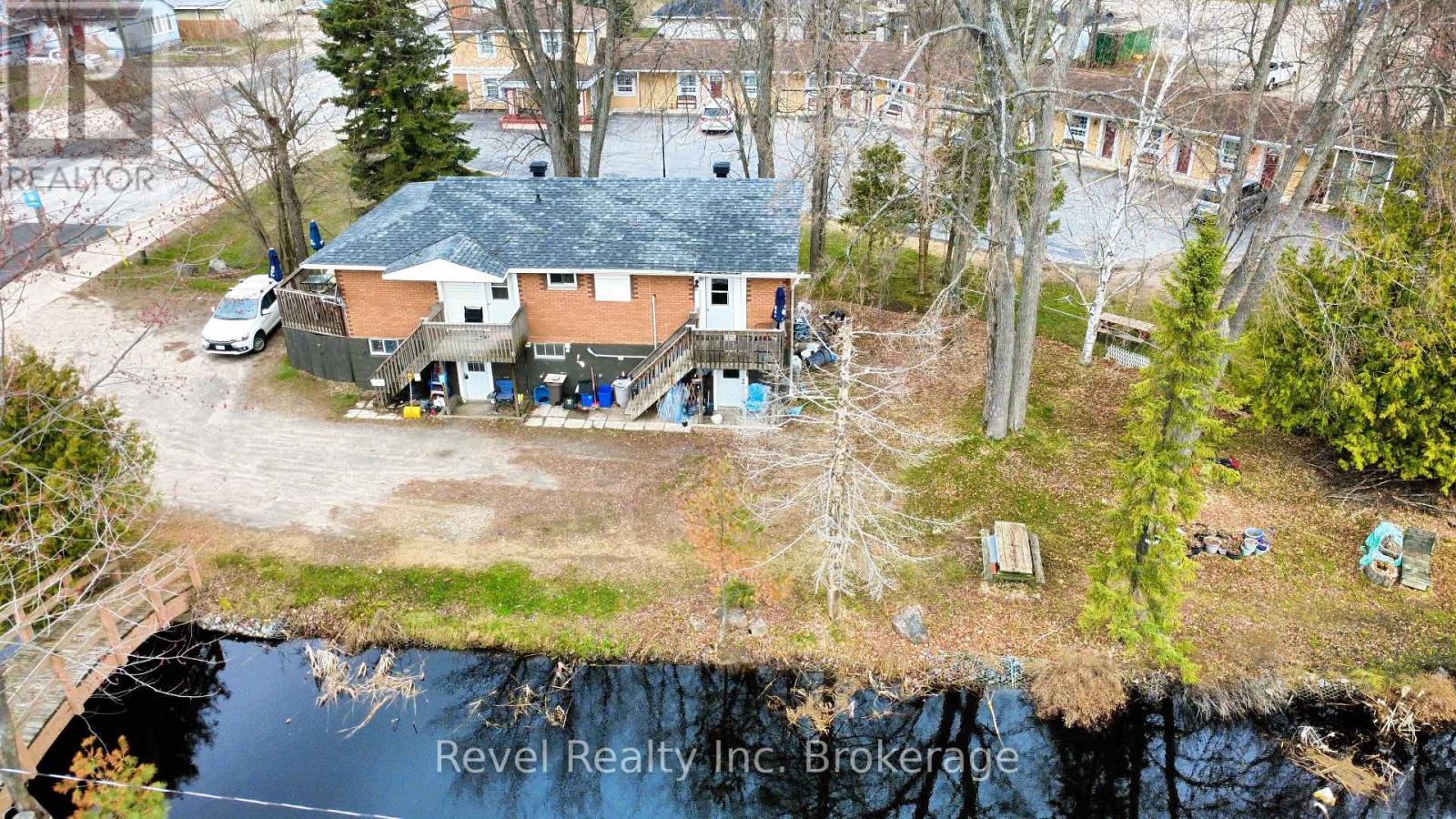 668 Lakeshore Drive, North Bay (Ferris), ON - Outdoor With Body Of Water