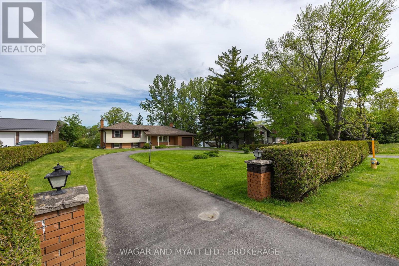 87 River Road, Greater Napanee (Greater Napanee), ON - Outdoor