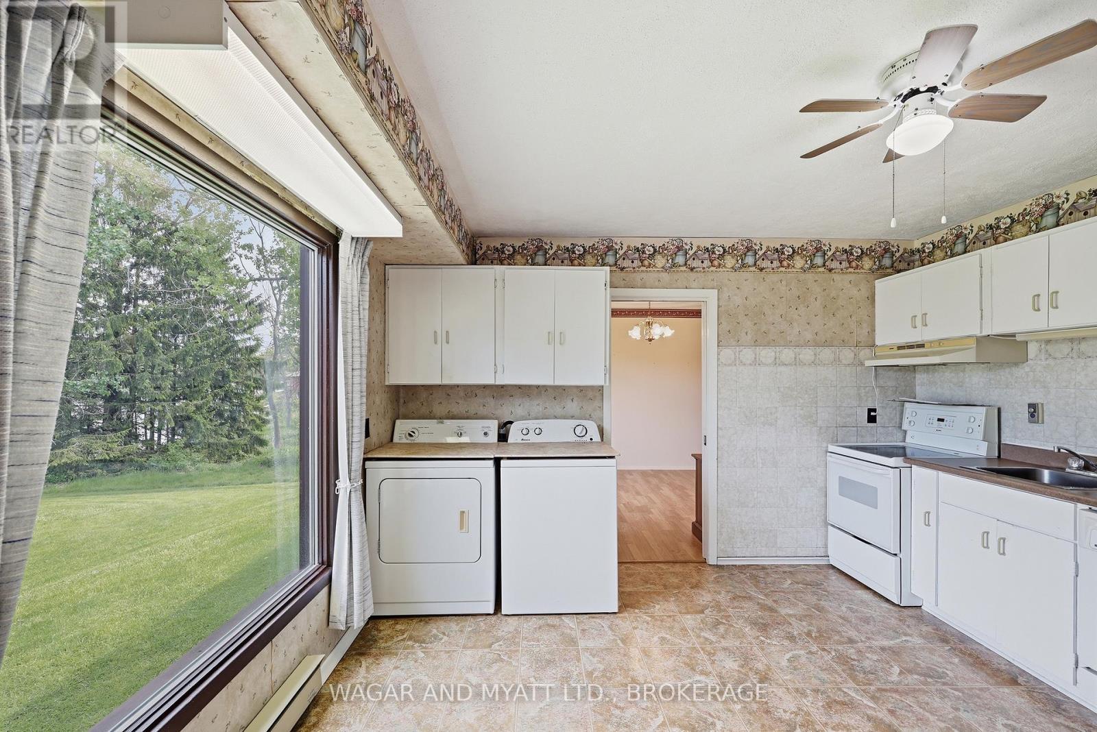 87 River Road, Greater Napanee (Greater Napanee), ON - Indoor Photo Showing Other Room