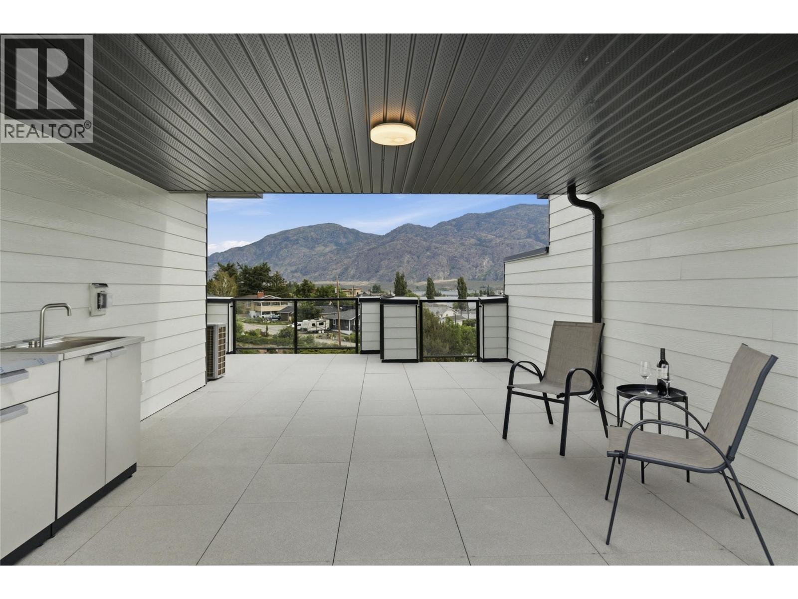 Partially covered seating area - 4601 97 Street Unit# 6, Osoyoos, BC - Outdoor With Exterior