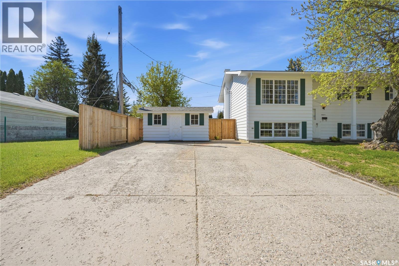 1901 William Avenue, Saskatoon, SK - Outdoor