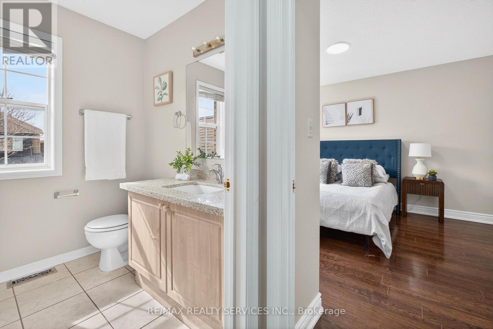 47 Upper Highlands Drive, Brampton, ON - Indoor Photo Showing Bathroom