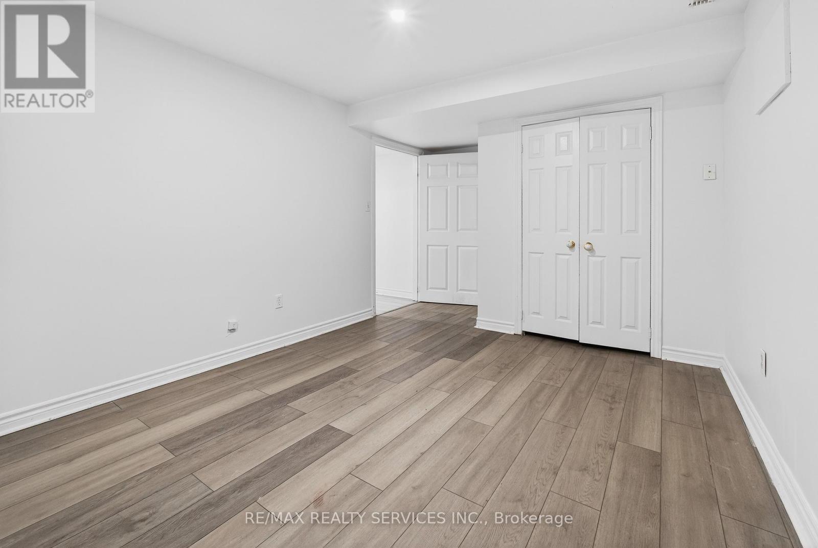 47 Upper Highlands Drive, Brampton, ON - Indoor Photo Showing Other Room