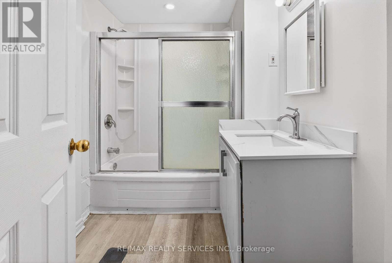 47 Upper Highlands Drive, Brampton, ON - Indoor Photo Showing Bathroom