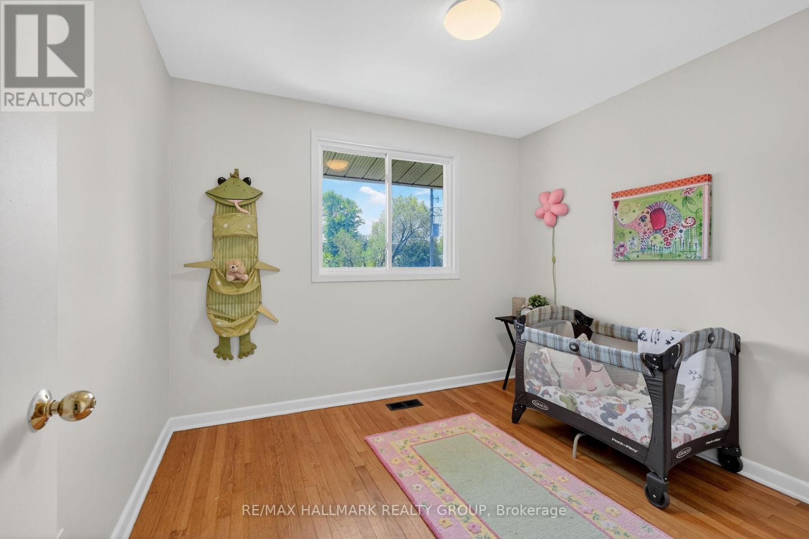 1286 Bonnie Crescent, Ottawa, ON - Indoor Photo Showing Other Room