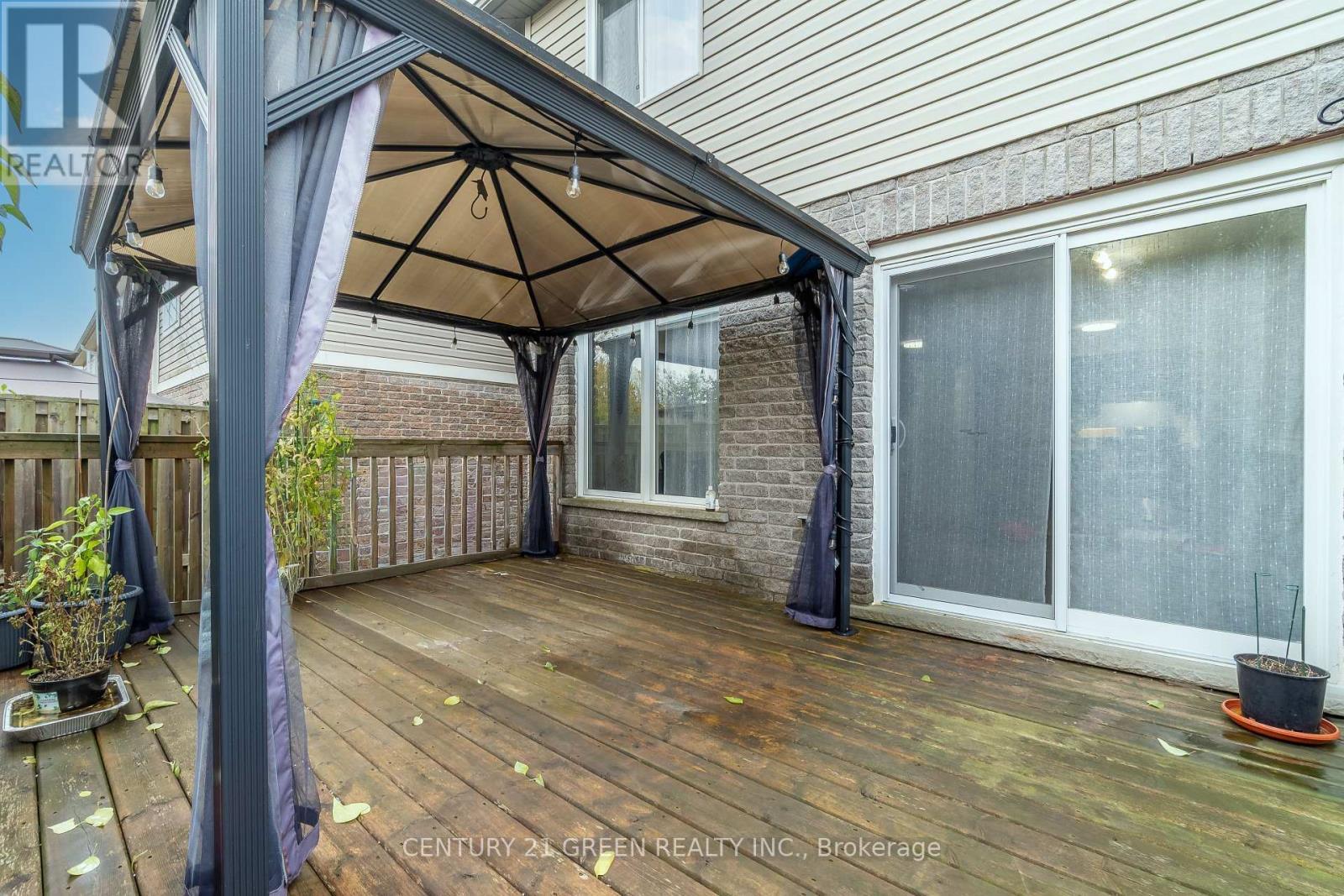 54 Rockcliffe Drive, Kitchener, ON - Outdoor With Deck Patio Veranda With Exterior