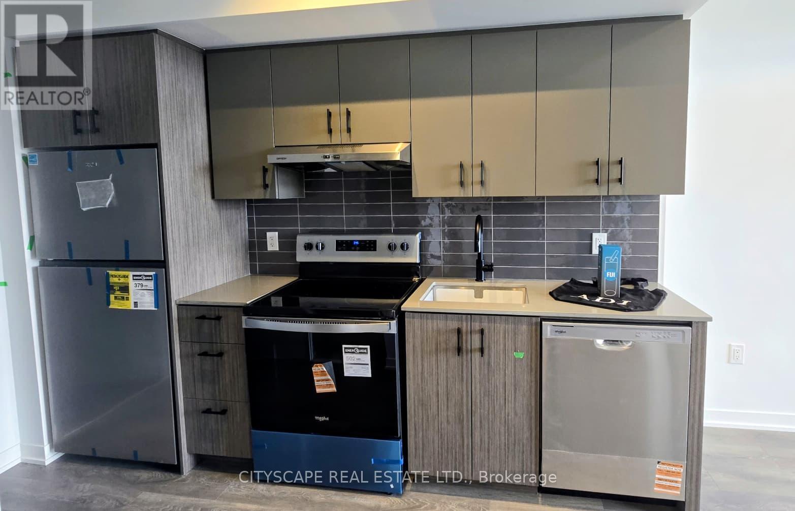 504 - 4878 Powers Common, Burlington, ON - Indoor Photo Showing Kitchen