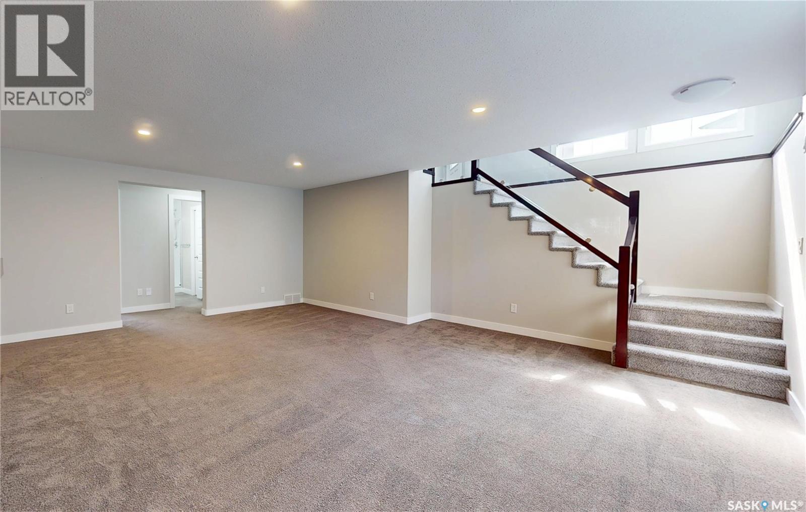 5614 Beacon Place, Regina, SK - Indoor Photo Showing Other Room