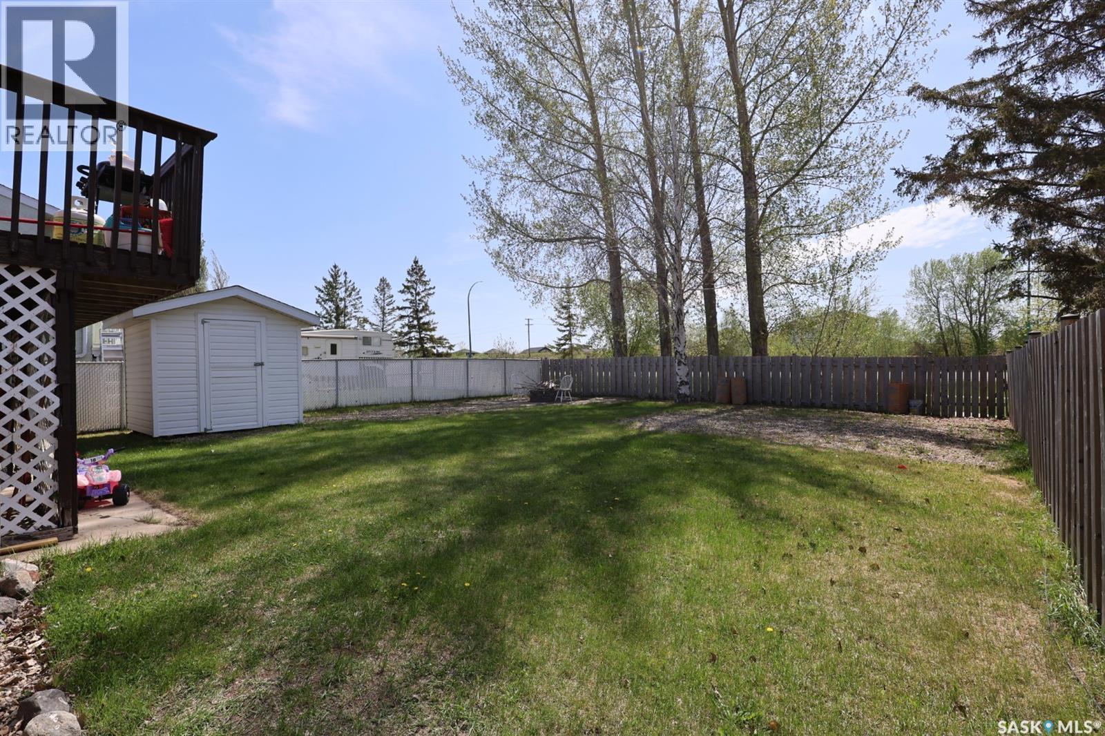 1699 Allbright Crescent, Prince Albert, SK - Outdoor