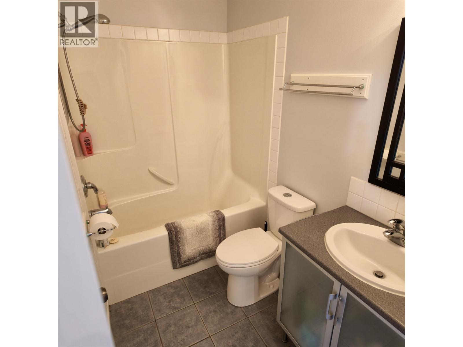 4838 Kitwanga Drive, 108 Mile Ranch, BC - Indoor Photo Showing Bathroom