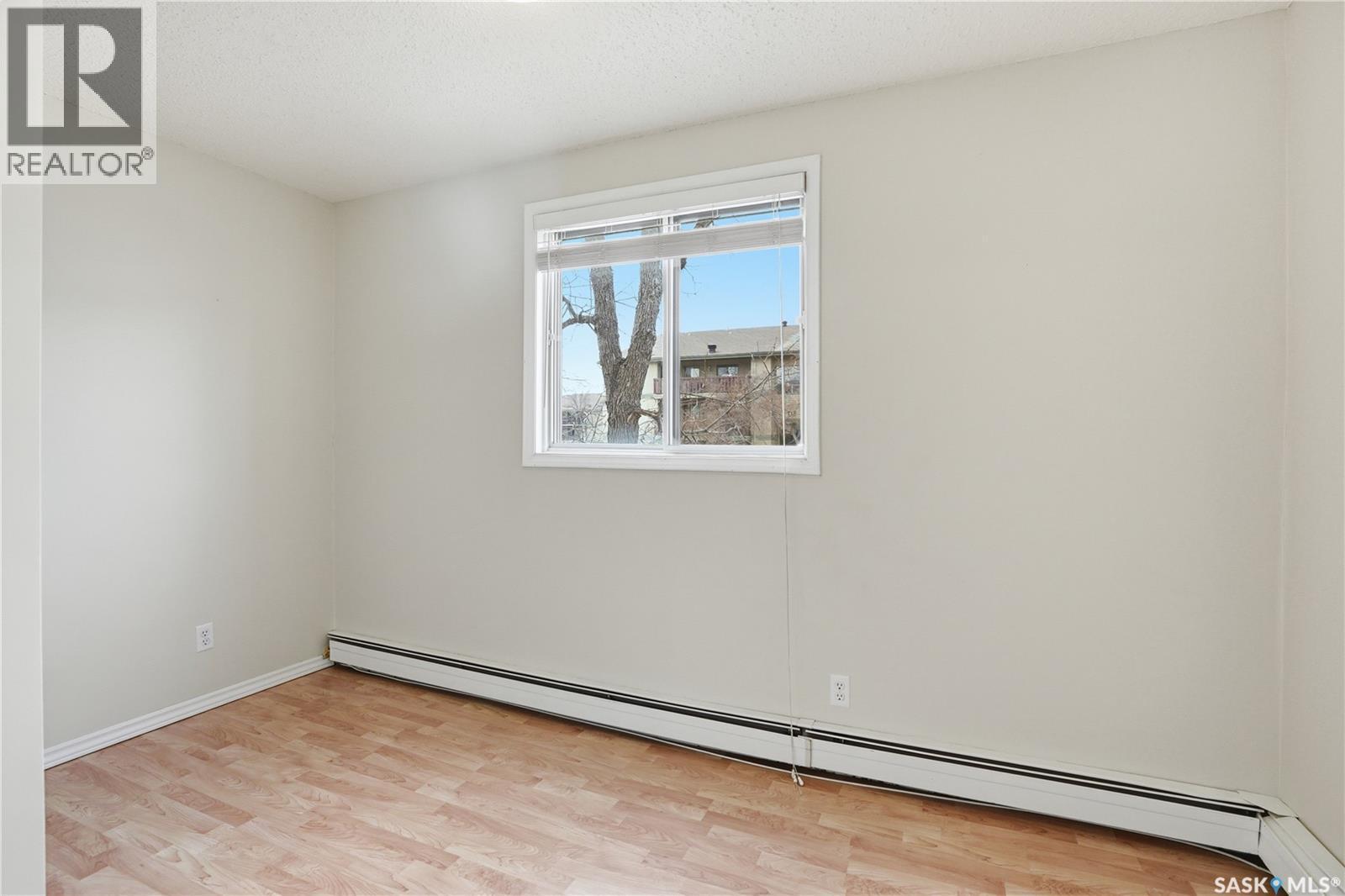 208B 4040 8Th Street E, Saskatoon, SK - Indoor Photo Showing Other Room