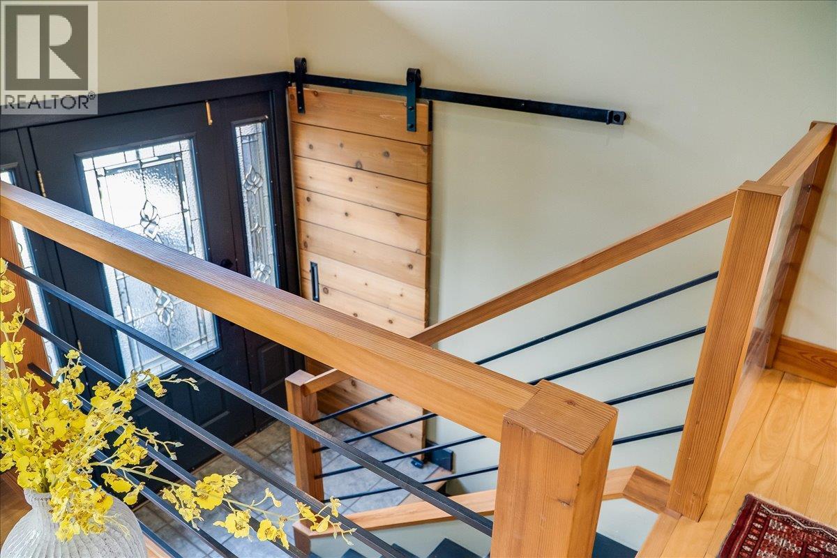 1001 Gilker Street, Nelson, BC - Indoor Photo Showing Other Room