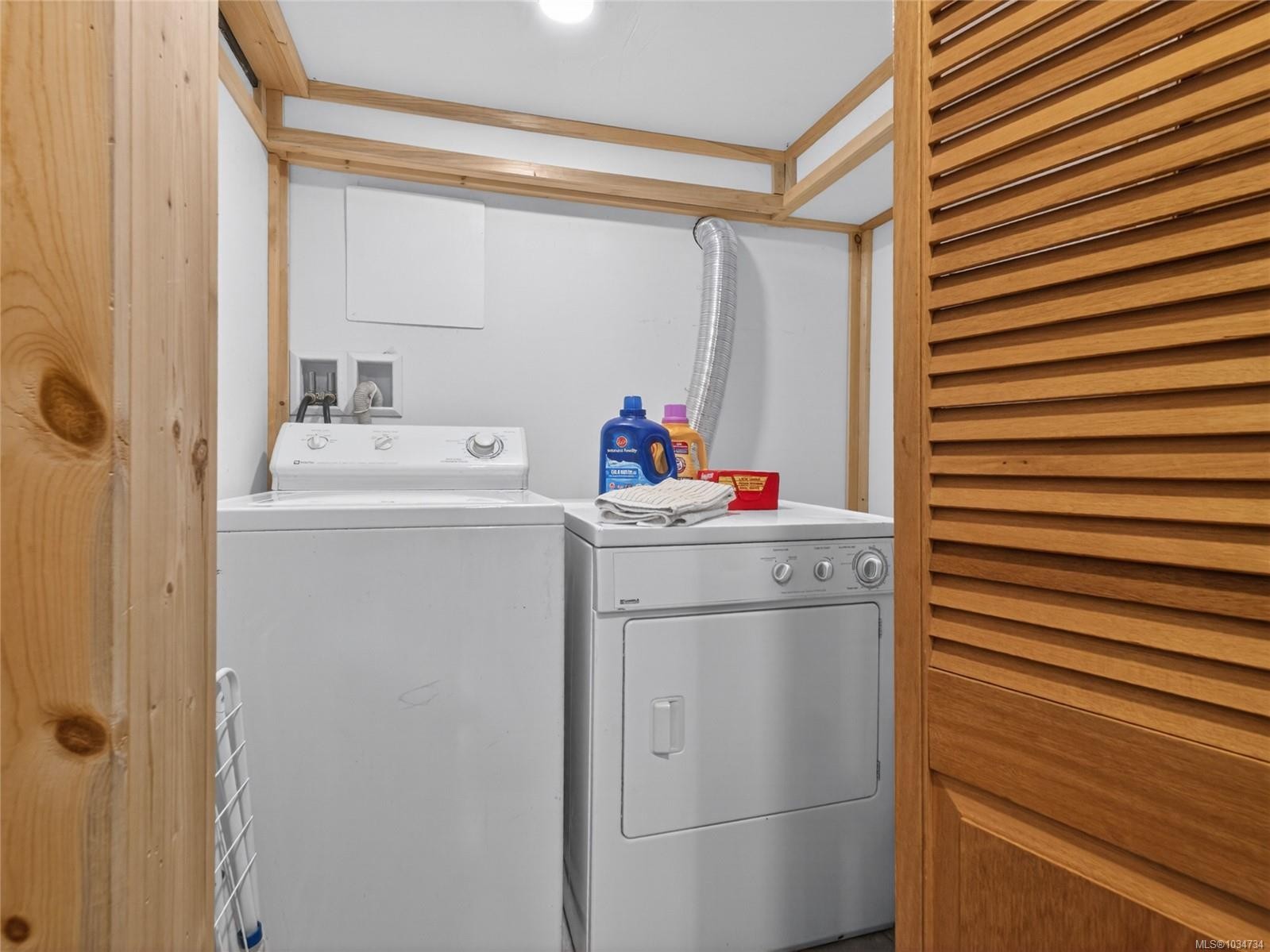 1215 Queens Ave, Victoria, BC
