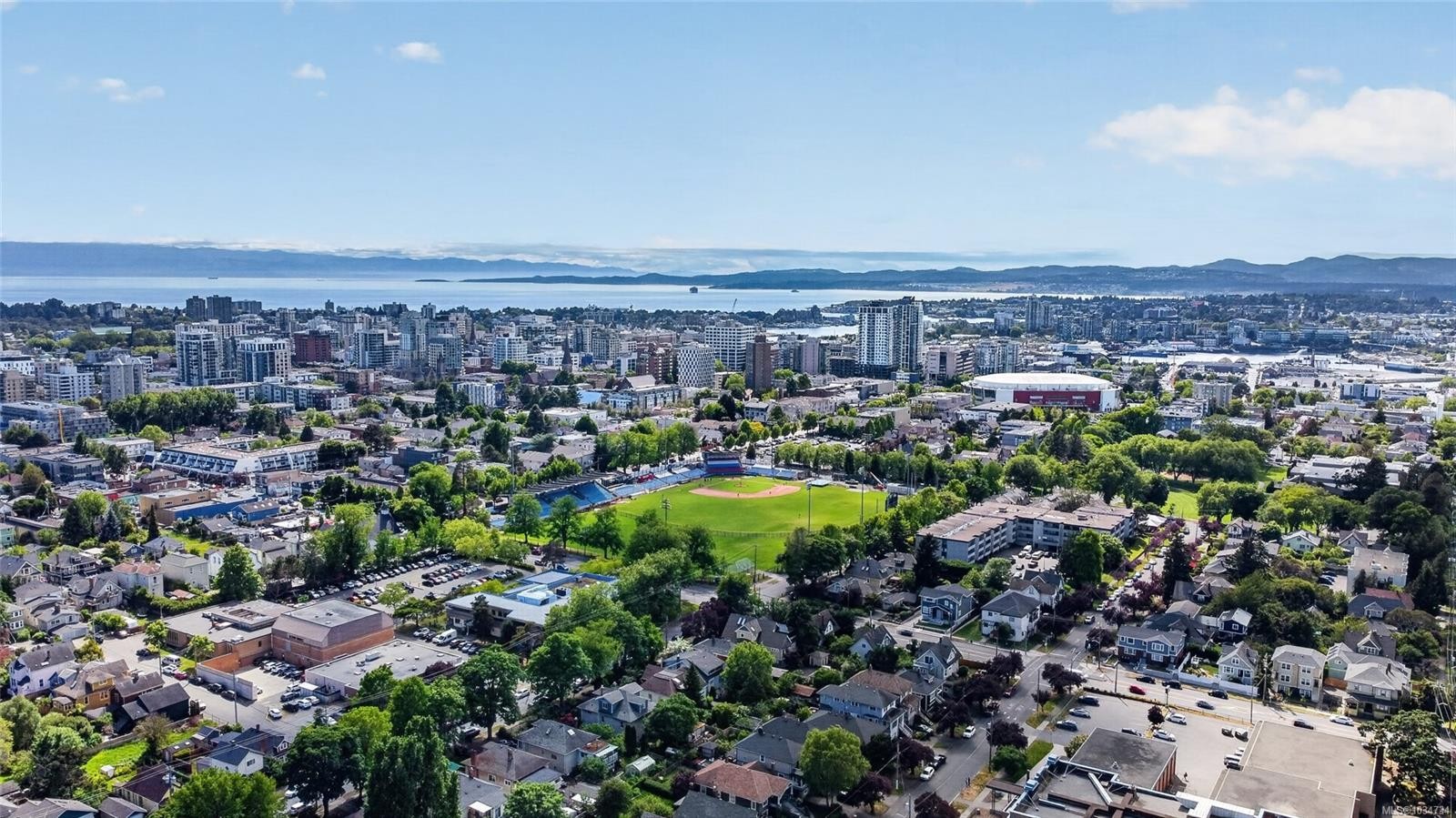 1215 Queens Ave, Victoria, BC