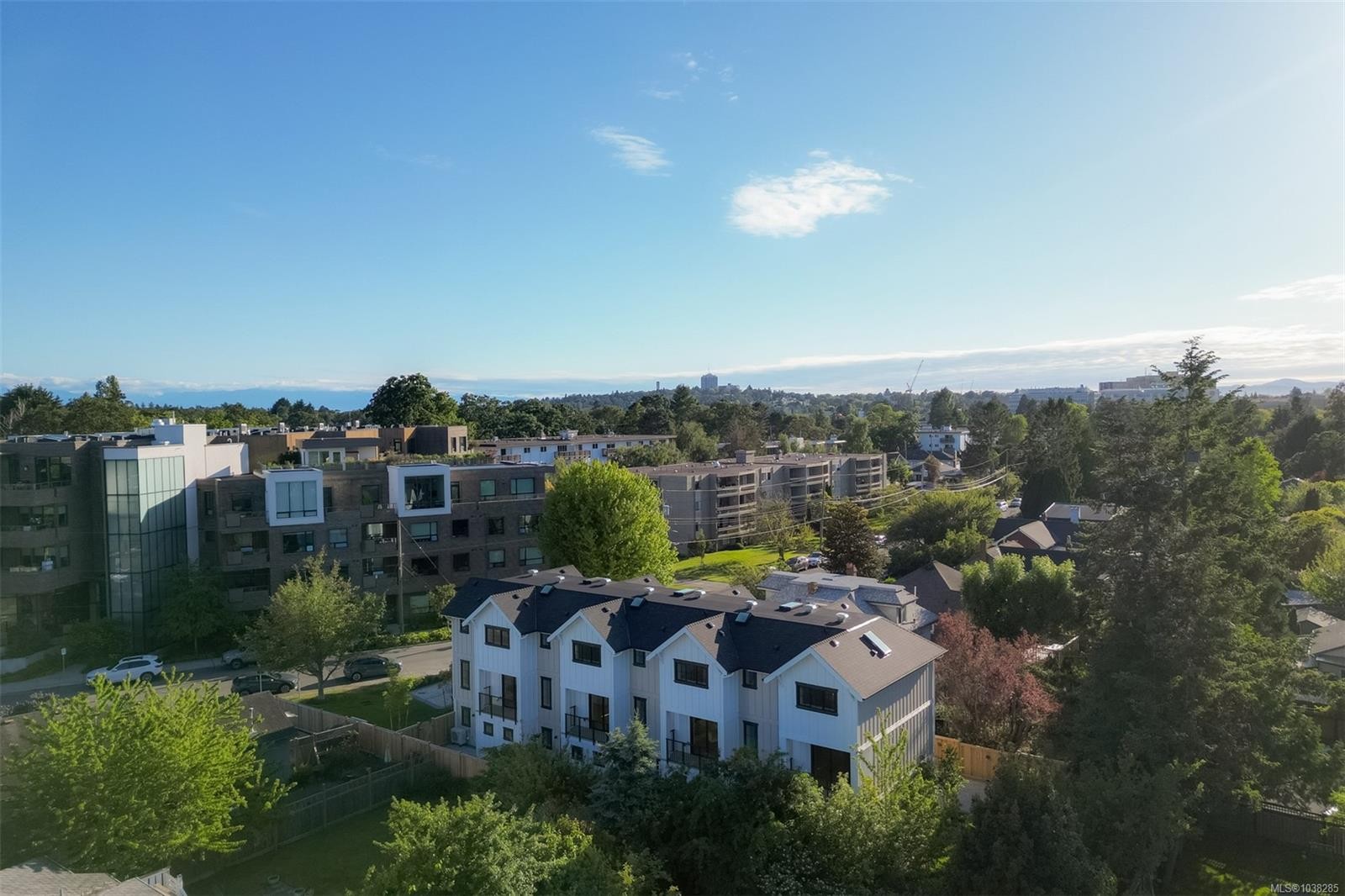 #3-2268 Bowker Ave, Oak Bay, BC