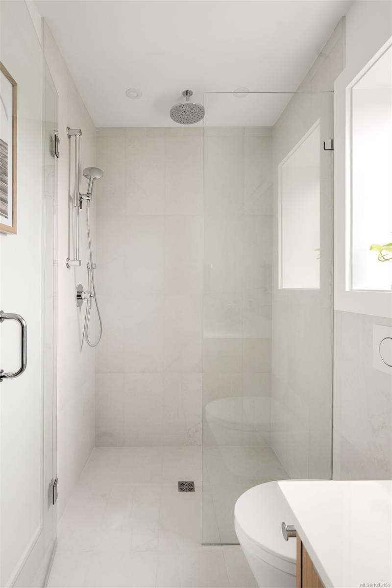 #1-2268 Bowker Ave, Oak Bay, BC