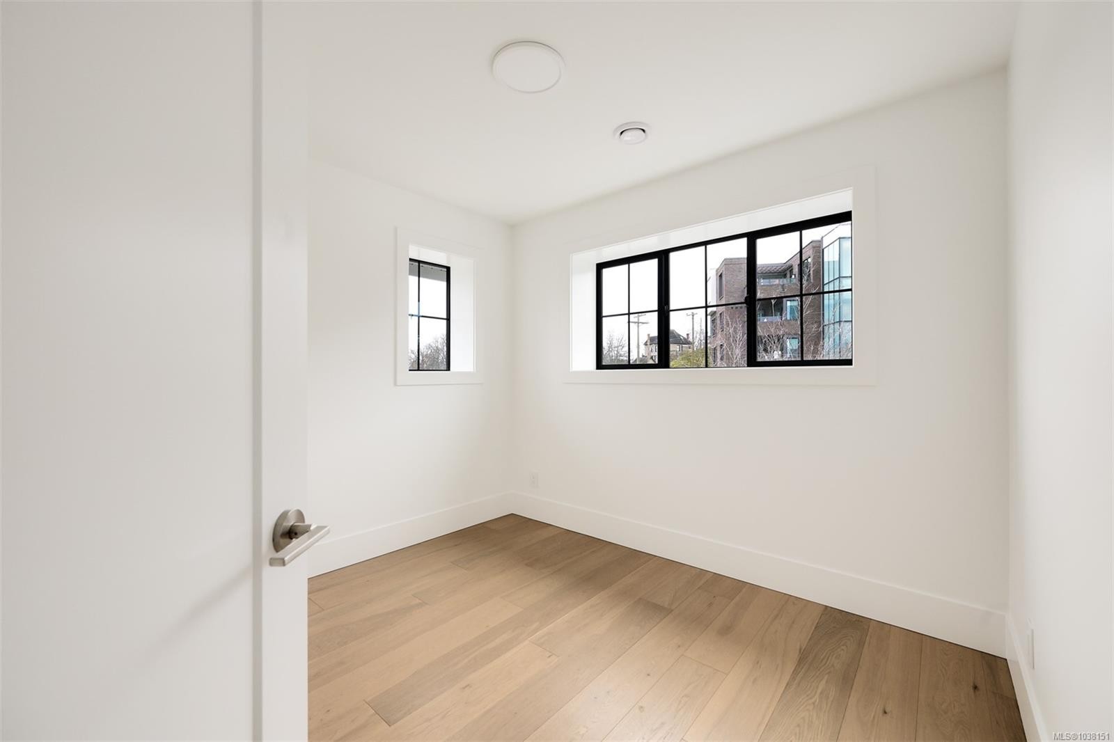 #1-2268 Bowker Ave, Oak Bay, BC