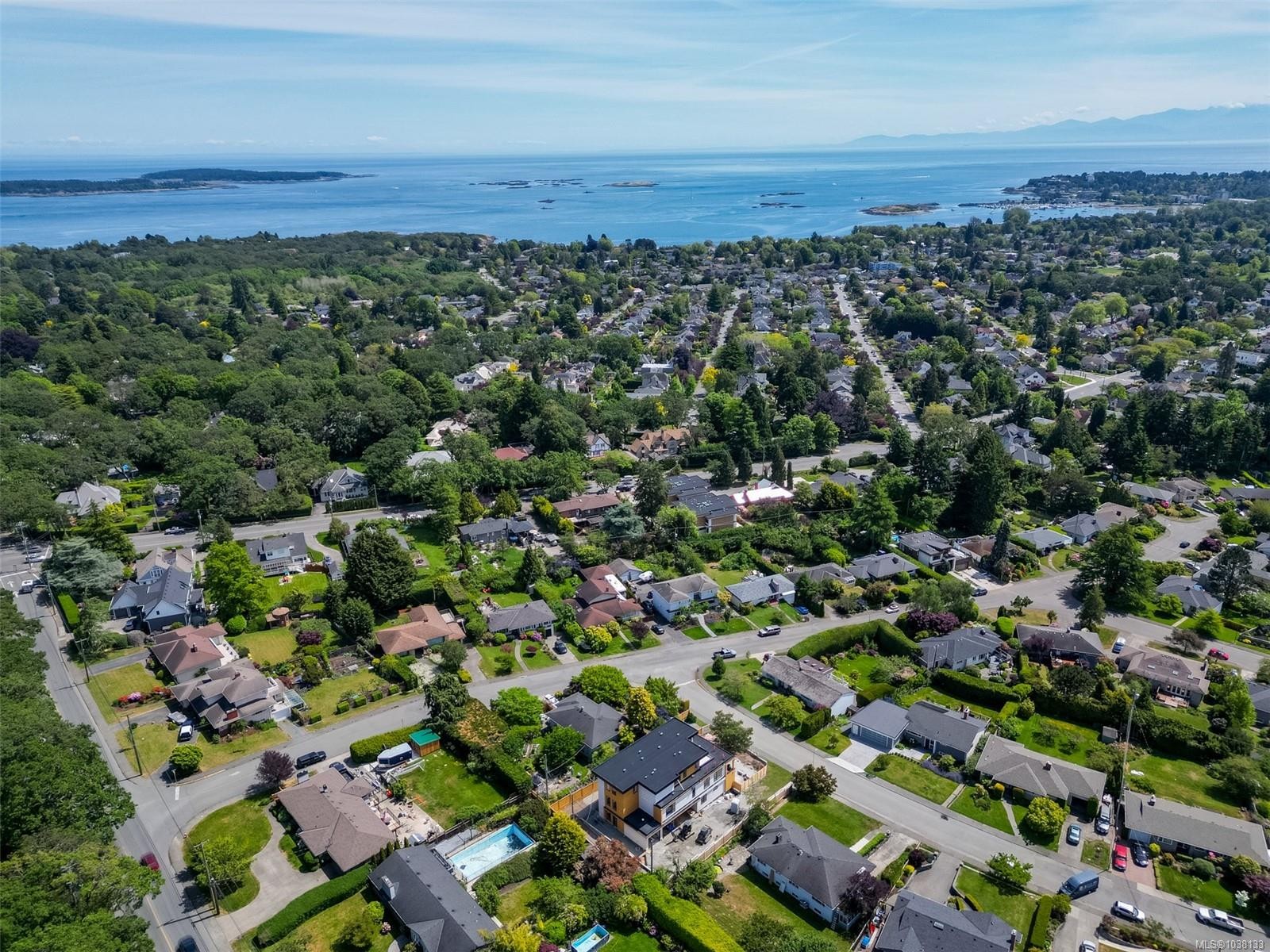 #1-3080 Oakdowne Rd, Oak Bay, BC - Outdoor With Body Of Water With View